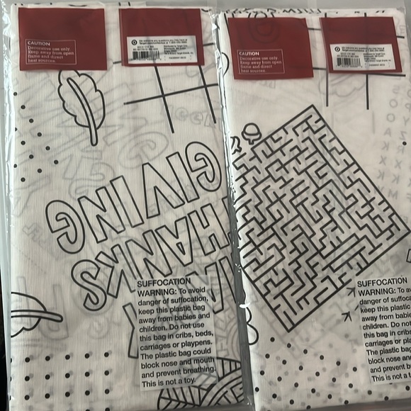 NWT Set of 2 Thanksgiving Activity Tablecloths - Picture 3 of 3